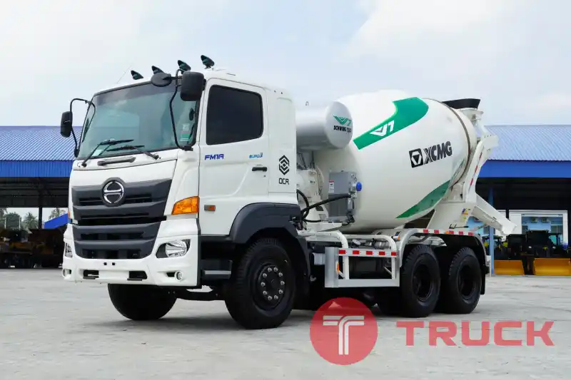 รถโม่ปูน Mixer truck