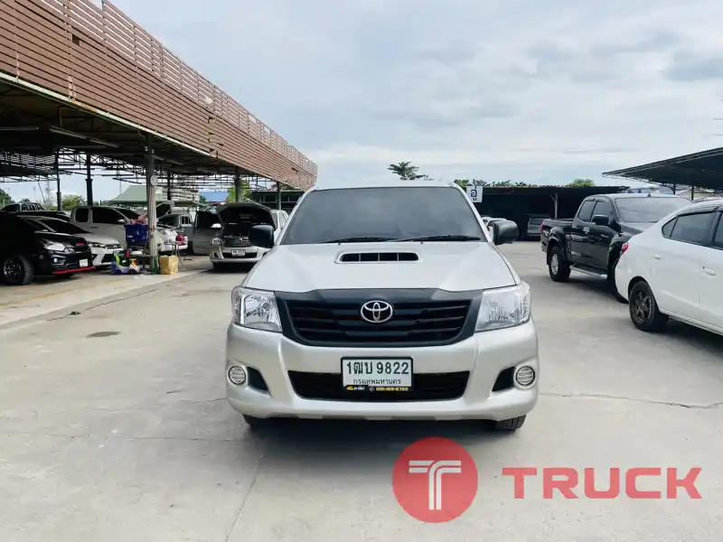 Toyota Hilux Vigo champ ตอนเดียว ปี2014จด2015 เครื่อง2.5 Toyota Hilux Vigo champ ตอนเดียว ปี2014จด2015 เครื่อง2.5