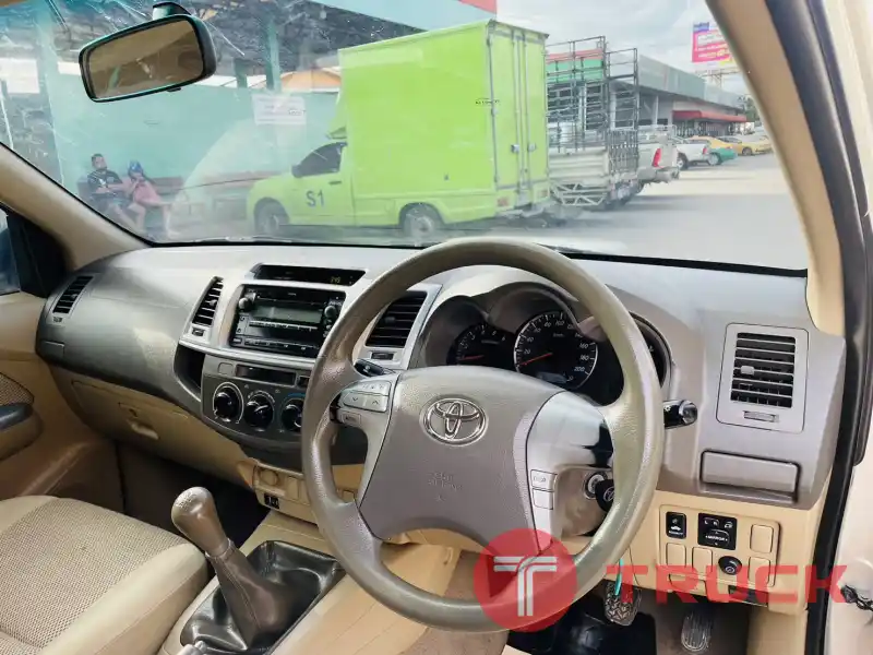 Toyota Hilux Vigo champ Cab (G) ปี2012 เครื่อง2.5 Toyota Hilux Vigo champ Cab (G) ปี2012 เครื่อง2.5