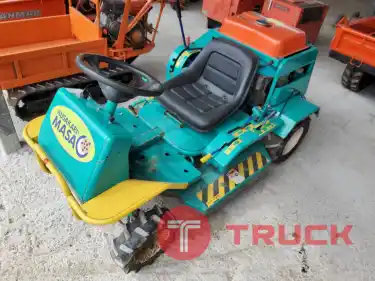 ตัดหญ้านั่งขับ สวยๆ จากญี่ปุ่น 99,000 โทร : 094-7899445