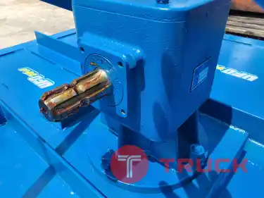 หางตัดหญ้าติดท้ายรถไถ 0.9เมตร-2.5เมตร เพลาเซฟตี้ มาตรฐาน ราคาเดิม เหล็กขึ้น ค่าแรงขึ้น ค่าน้ำมันขึ้น ค่าไฟขึ้น แต่ยังขายราคาเดิม ตั้งแต่ปี 2554 1เมตร 19,990 บาท 2เมตร 39,900 บาท