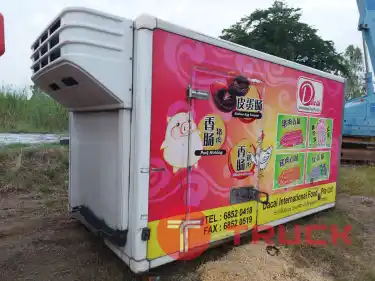 ตู้เย็นติดหลังบรรทุก โครงสแตนเลส อุปกรณ์ทำความเย็นครบ สวยมาก จากต่างประเทศ ราคา 45,000 บาท โทร : 094-7899445
