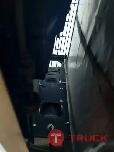 ตู้เย็นติดหลังบรรทุก โครงสแตนเลส อุปกรณ์ทำความเย็นครบ สวยมาก จากต่างประเทศ ราคา 45,000 บาท โทร : 094-7899445