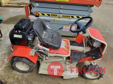 ตัดหญ้านั่งขับ สวย รุ่นใหม่ จากญี่ปุ่น คันละ 85,000 บาท โทร : 094-7899445