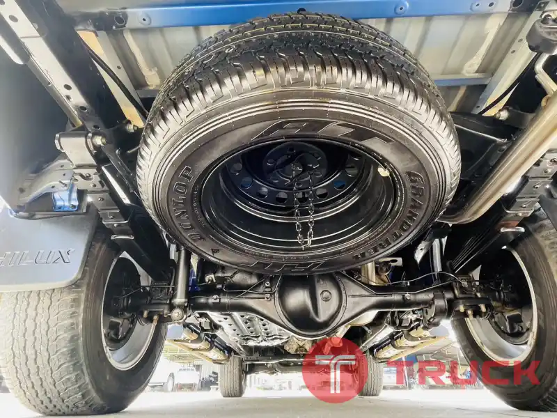 Toyota Hilux Revo Prerunner Cab (E) ปี2015 เครื่อง2.4 Toyota Hilux Revo Prerunner Cab (E) ปี2015 เครื่อง2.4