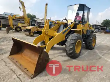 KOMATSU WA100-7 นำเข้าจากญี่ปุ่น สภาพพร้อมใช้งาน โทร 089-0080077,089-0050007,086-0044333,065-8844400 www.sangenjp.com www.nmc99.com
