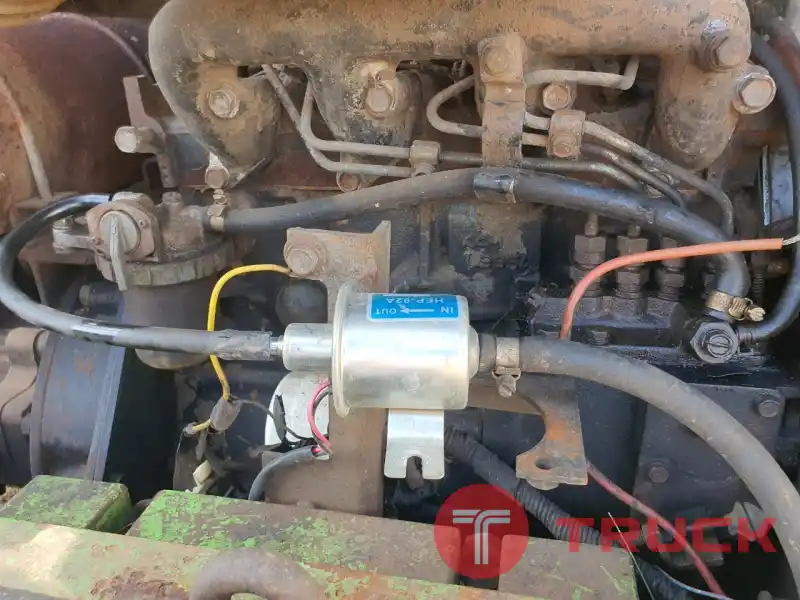 รถขุด MITSUBISHI MX55 มือ2 ใช้งานได้ กระบอกรั่ว 1จุด เครื่องช่วงล่างดีมาก มีไลน์หัวแย็ก แทร็คยางเปลี่ยนมาใหม่ 1คู่ ราคา 165,000บาท โทร : 094-7899445