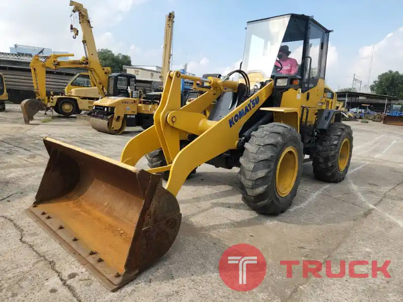 รถตัก KOMATSU WA100-7 คันนี้แขนยาว รถนำเข้าจากญี่ปุ่น ใช้งานมาน้อย ไม่เคยใช้ในไทย รถตัก KOMATSU WA100-7 คันนี้แขนยาว รถนำเข้าจากญี่ปุ่น ใช้งานมาน้อย ไม่เคยใช้ในไทย