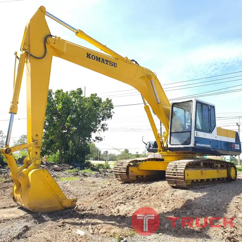 แบคโฮ KOMATSU PC200-5