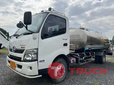 ขายรถบรรทุก6ล้อแท็งค์น้ำ ยี่ห้อฮีโน่ ปี 36