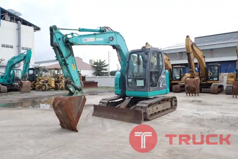 **เคลียร์สต็อก** Kobelco SK70SR-2 ปี2011 จากญี่ปุ่น โทร. 080-6565422 (หนิง)