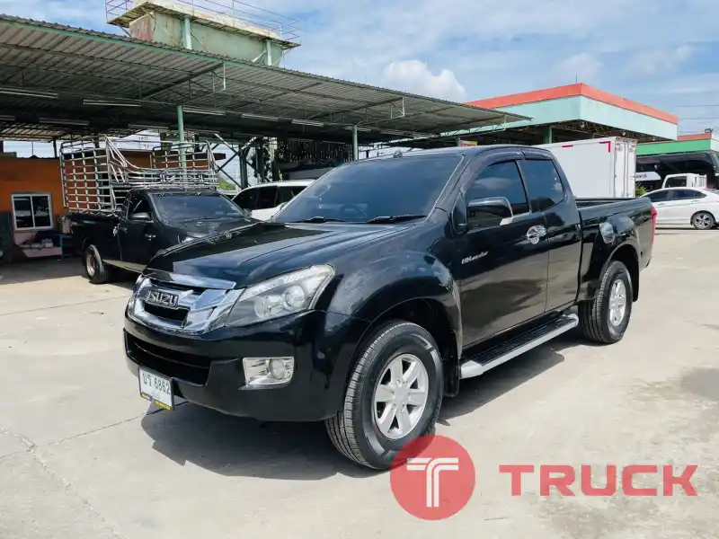 All new Isuzu D-max cab (Z) ปี2011จด2012 เครื่อง2.5 All new Isuzu D-max cab (Z) ปี2011จด2012 เครื่อง2.5