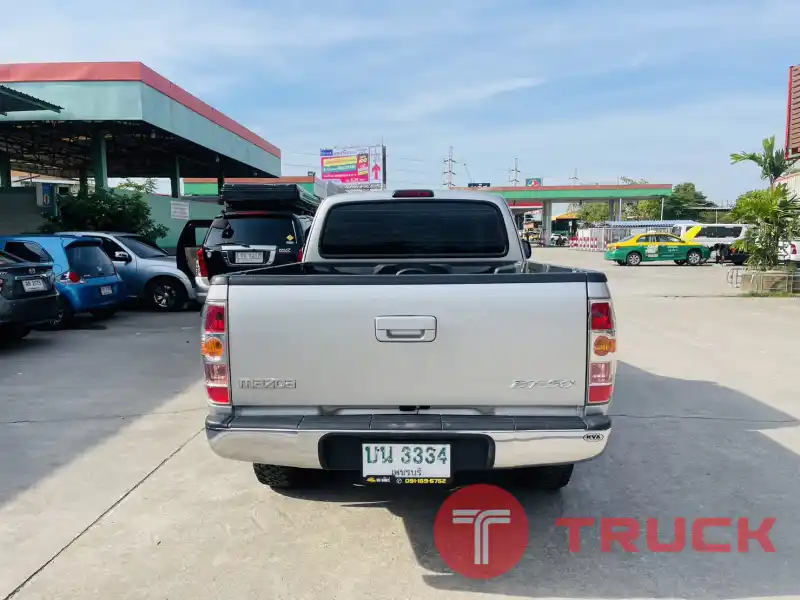 Mazda BT-50 Cab ปี2011 เครื่อง2.5 Mazda BT-50 Cab ปี2011 เครื่อง2.5