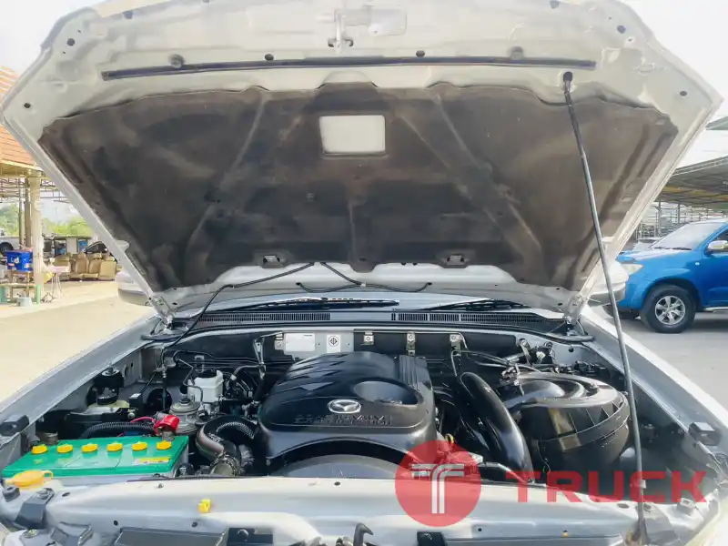 Mazda BT-50 Cab ปี2011 เครื่อง2.5 Mazda BT-50 Cab ปี2011 เครื่อง2.5
