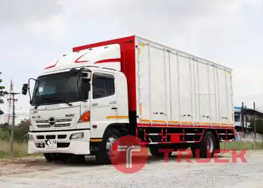 หกล้อตู้สิบบาน HINO QDR 500 212แรงม้า ปี 56