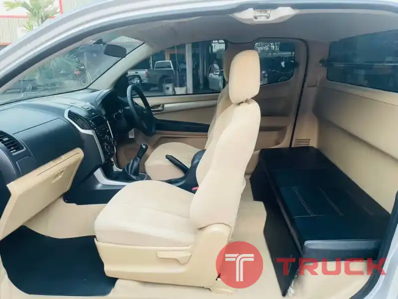 All new Isuzu D-max cab ปี2012จด2013 เครื่อง2.5 All new Isuzu D-max cab ปี2012จด2013 เครื่อง2.5
