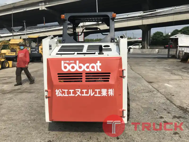 รถตัก BOBCAT 643 พร้อมใช้งาน นำเข้าจากญี่ปุ่น ใช้งานมาน้อยไม่เคยใช้ในไทย รถตัก BOBCAT 643 พร้อมใช้งาน นำเข้าจากญี่ปุ่น ใช้งานมาน้อยไม่เคยใช้ในไทย