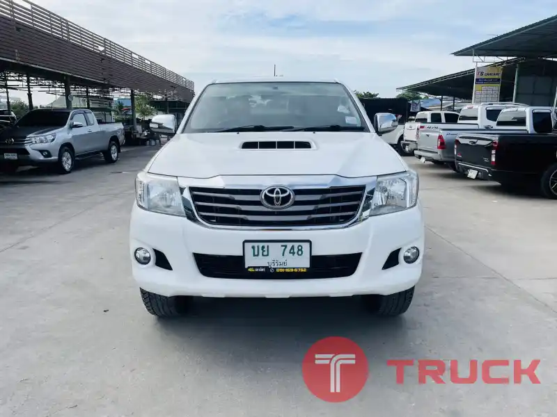 Toyota Hilux Vigo Champ Cab (E) ปี2014จด2015 เครื่อง2.5 Toyota Hilux Vigo Champ Cab (E) ปี2014จด2015 เครื่อง2.5