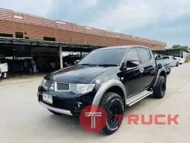 Mitsubishi Triton 4ประตู 4x4 ปี2011 เครื่อง2.5