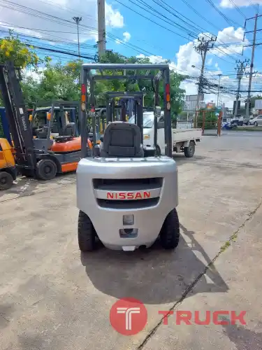 ขายฟอร์คลิฟท์ NISSAN รุ่น EBT- P1F2 เครื่องเบนซิน เกียร์ออโต้ ขนาด 2.5 ตัน เสายกสูง 3 เมตร รถสภาพดี นำเข้าจากญี่ปุ่นราคาไม่แพง