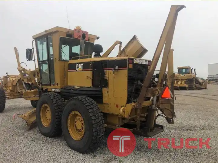 รถเกรด Cat140H ปี 2004 เครื่องยนตร์ VHP Plus สภาพดีเยี่ยม ถึงไทยแล้ว รถเกรด Cat140H ปี 2004 เครื่องยนตร์ VHP Plus สภาพดีเยี่ยม ถึงไทยแล้ว