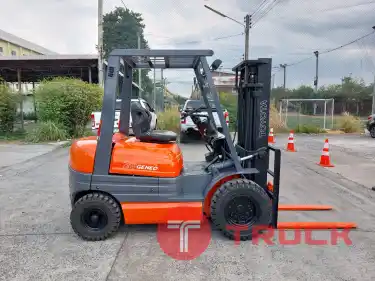 ขายรถโฟล์คลิฟท์มือสอง TOYOTA 6FD20V30