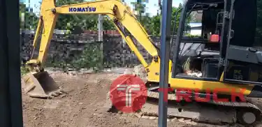 Komatsu PC56-7