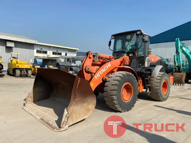 Hitachi ZW180-5B ปี2016 นำเข้าจากญี่ปุ่น โทร. 080-6565422 (หนิง)