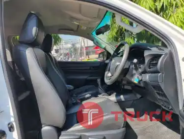 ขาย Toyota Hilux Revo 2.4 Prerunner E Plus ปี 2019