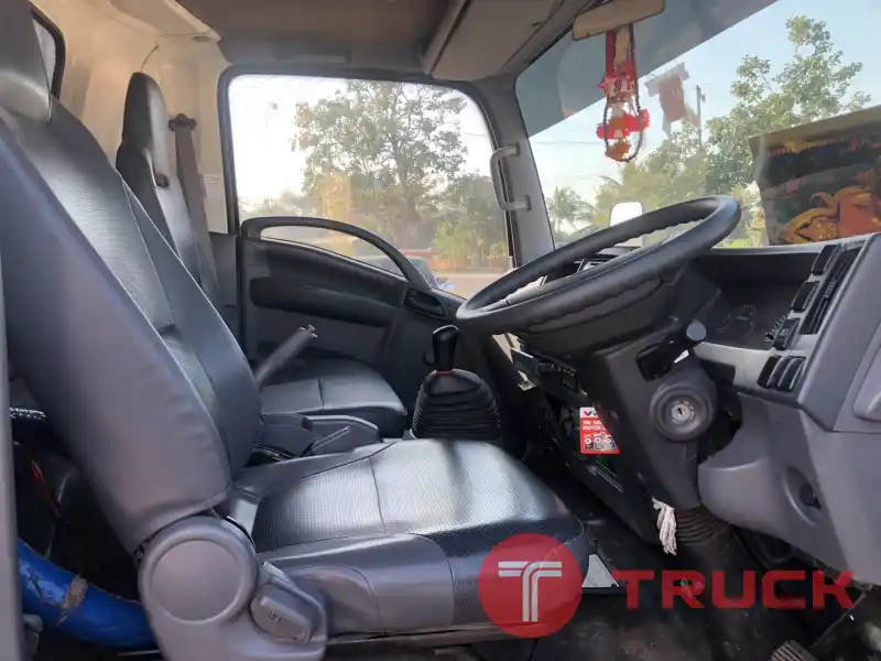 ขายรถ6ล้อตู้แห้งISUZU NPR150แรง ปี61 ยาว5เมตร จัดไฟแนนซ์ได้ครับ สด-ผ่อนมาคุยกันได้ครับ ขายรถ6ล้อตู้แห้งISUZU NPR150แรง ปี61 ยาว5เมตร จัดไฟแนนซ์ได้ครับ สด-ผ่อนมาคุยกันได้ครับ
