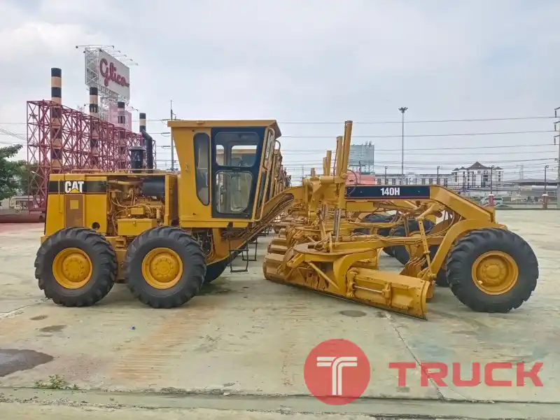 ขายรถเกรด CAT 140H พร้อมใช้งาน ขายรถเกรด CAT 140H พร้อมใช้งาน