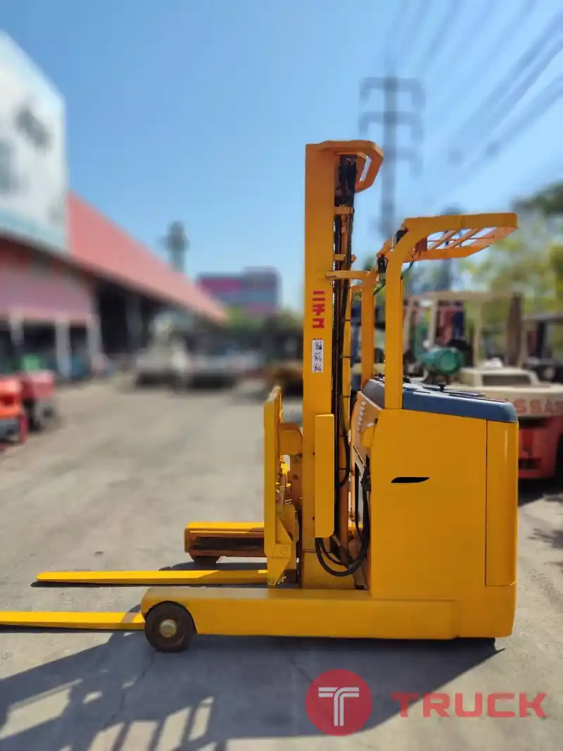 ขายฟอร์คลิฟท์ NICHIYU ยืนขับ รุ่น FBRAW20-75B-600MWB ขนาด 2 ตัน เสายกสูง 6 เมตร เสา 3 ท่อน รถมือสองสภาพดี พร้อมใช้งาน นำเข้าตรงจากญี่ปุ่น