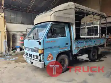 อีซูซุ ISUZU NKR55 4 ล้อ กระบะยาว 3.2 เมตร หลังคาสูง