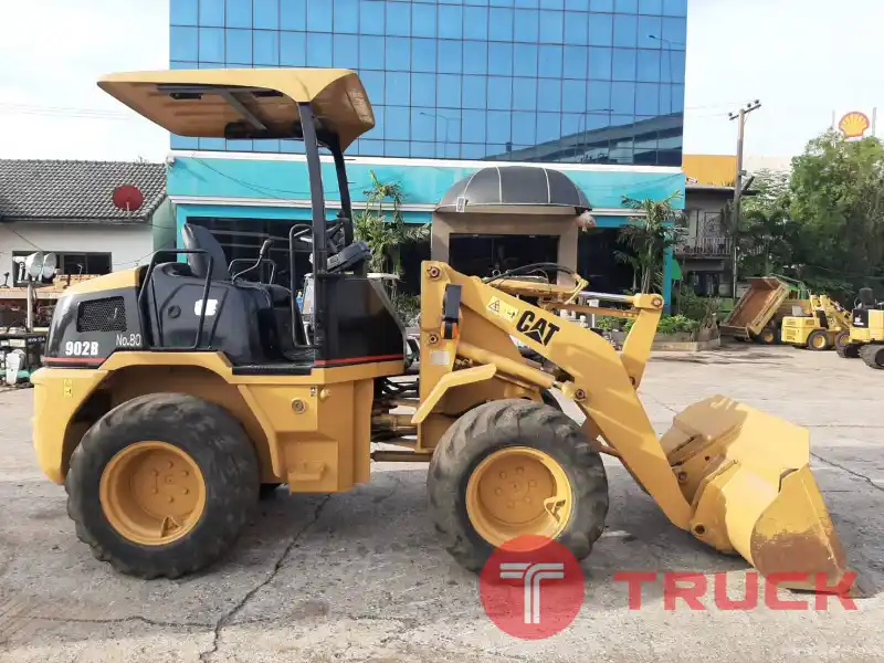 รถตักมือสอง CAT 902B รถนำเข้าจากญี่ปุ่นพร้อมใช้งาน รถสวยมาก รถตักมือสอง CAT 902B รถนำเข้าจากญี่ปุ่นพร้อมใช้งาน รถสวยมาก