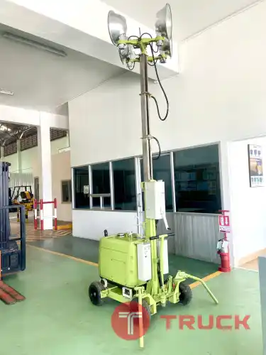 Nikken Tower Light : FKC4042-2 ปี2003 ไฟสนาม 4 ดวง โทร. 080-6565422 (หนิง)