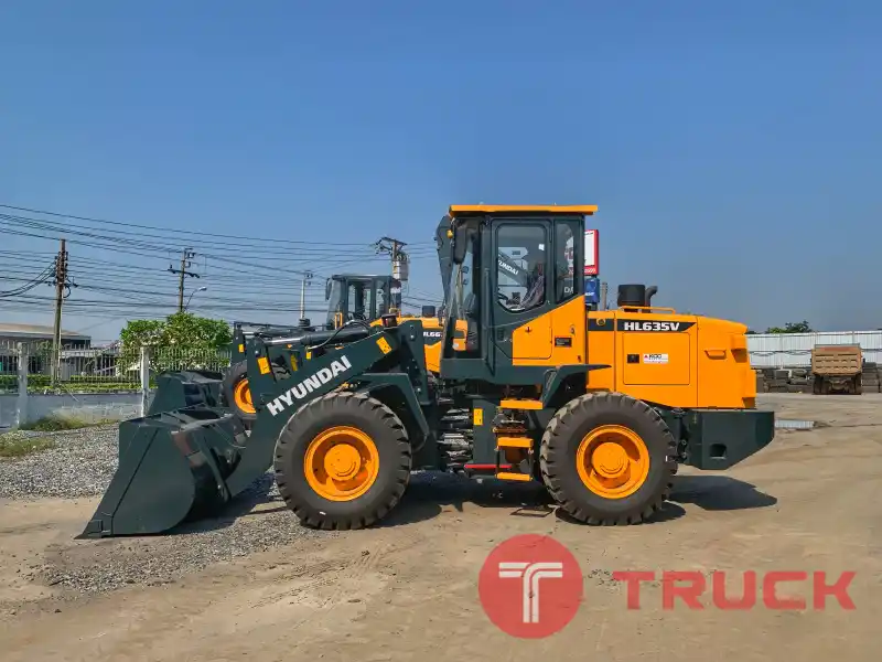 HYUNDAI HL635V