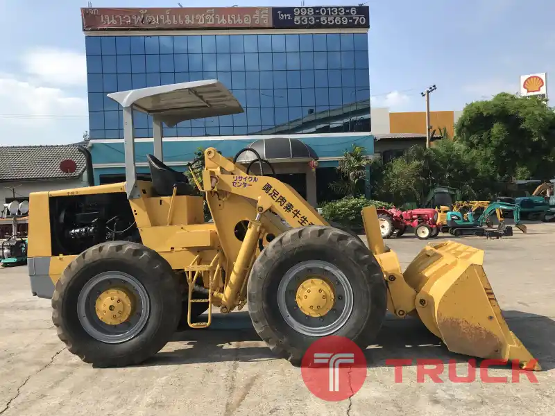รถตักมือสอง TCM STD25 ขับเคลื่อน 4 ล้อ ปุ้งกี๋ 1.5 คิว รถนำเข้าจากญี่ปุ่นพร้อมใช้งาน ชั่วโมงการทำงาน รถตักมือสอง TCM STD25 ขับเคลื่อน 4 ล้อ ปุ้งกี๋ 1.5 คิว รถนำเข้าจากญี่ปุ่นพร้อมใช้งาน ชั่วโมงการทำงาน