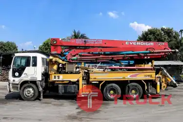 ขาย รถปั๊มคอนกรีต บูม 32 m. (Concrete Pump 32m.) EVERDIGM