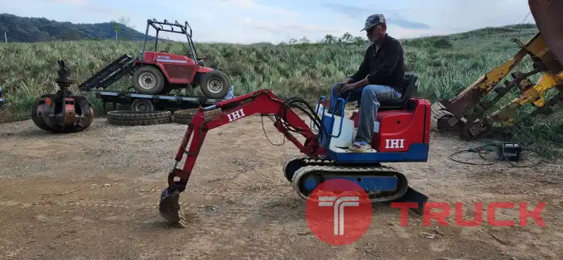 ขาย รถขุด แบคโฮจิ๋ว IHI ขึ้นกระบะ ปิ๊กอัพได้ เก่าญี่ปุ่น เครื่องดีเซล 1 สูบ สภาพสวย ใช้งานได้ปกติ