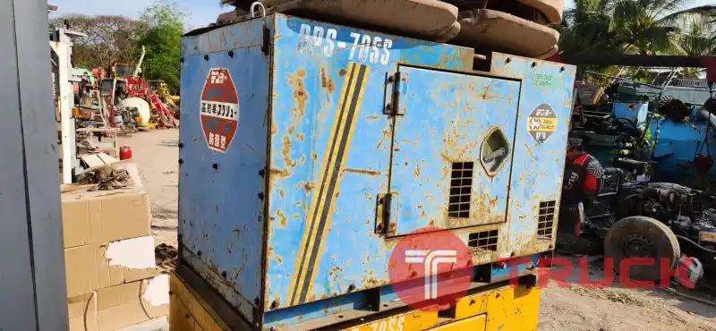 ขาย เครื่องปั๊มลม DENYO pds 70SS เครื่อง kubota ดีเซล 3 สูบ สภาพสวย เก่านอก ลมแรง ราคา 75,000 บาท