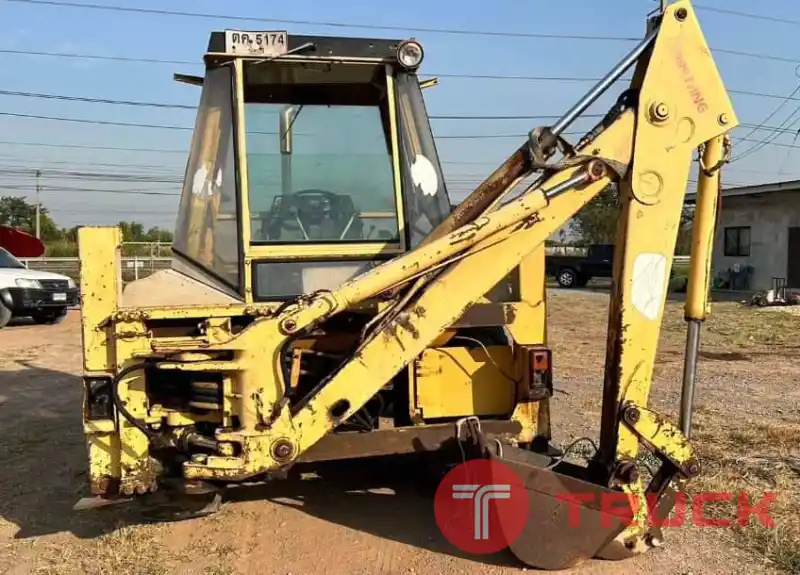 ขายด่วน Caterpillar 428 ตักหน้าขุดหลัง รถสวยเดิม พร้อมใช้ เอกสารเล่มทะเบียน พร้อมขาย195000 ต่อรอง 0890328489