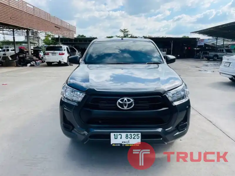Toyota Hilux Revo Z-Edition ตอนเดียว ปี2020จด2021 เครื่อง2.4 Toyota Hilux Revo Z-Edition ตอนเดียว ปี2020จด2021 เครื่อง2.4