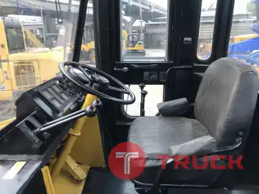 รถตักมือสอง KOMATSU 515-2 ขนาดเท่ากับ WA150 พร้อมใช้งาน นำเข้าจากญี่ปุ่นรถสวยมาก