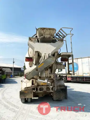 สิบล้อโม่ปูน HINO QDR 500 330 แรงม้า ปี57