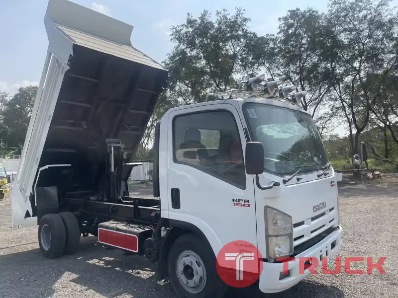 ขายรถหกล้อดัมพ์ ยี่ห้อ ISUZU รุ่น NPR เครื่อง 150แรง ปี 58 ขายรถหกล้อดัมพ์ ยี่ห้อ ISUZU รุ่น NPR เครื่อง 150แรง ปี 58