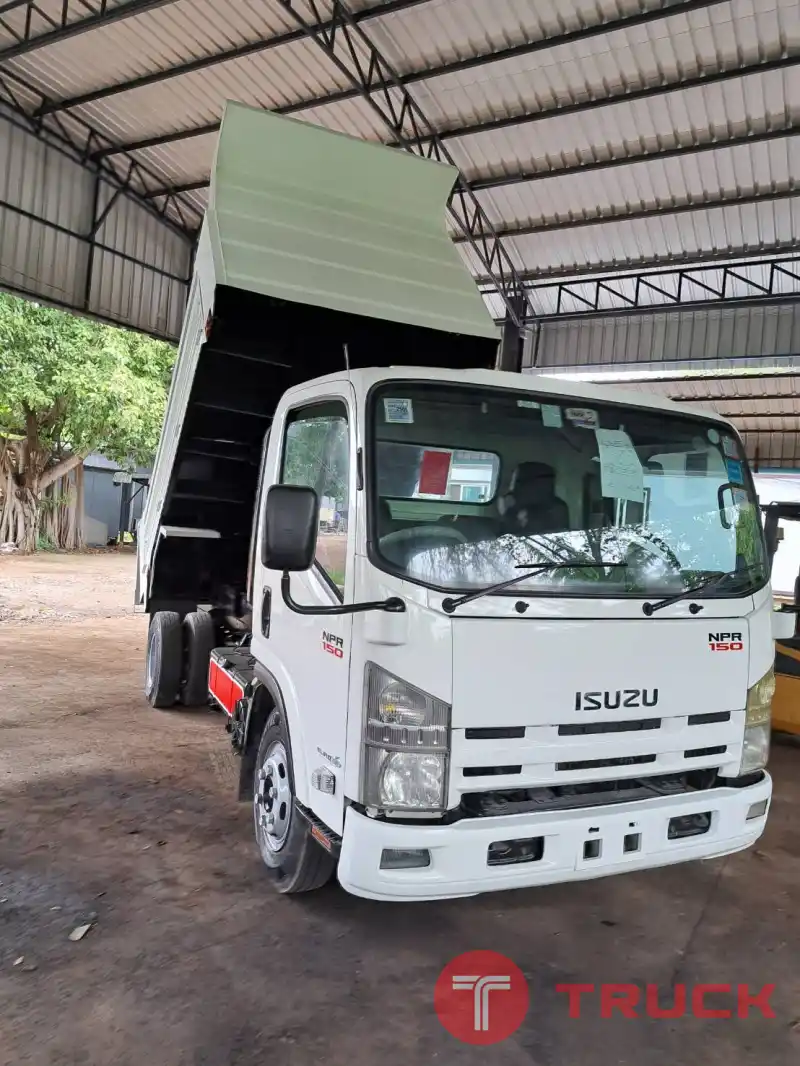ขายรถหกล้อดัมพ์ ยี่ห้อ ISUZU รุ่น NPR เครื่อง 150แรง ปี 58 ขายรถหกล้อดัมพ์ ยี่ห้อ ISUZU รุ่น NPR เครื่อง 150แรง ปี 58