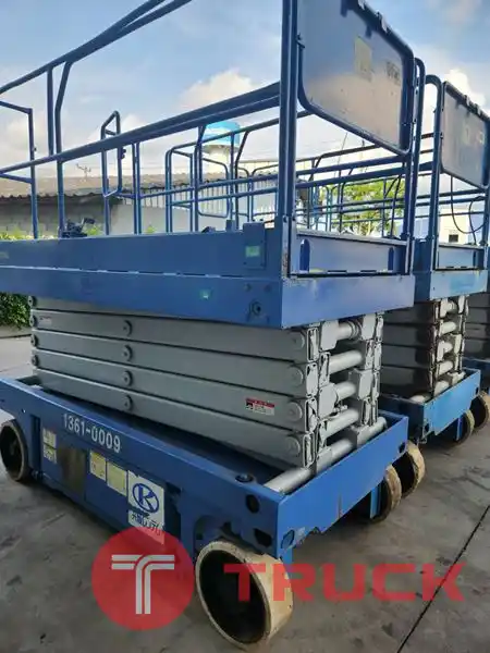 XH97-10m. Scissor Lift รถกระเช้าขากรรไกร 10 เมตร by OEK 098-5625920