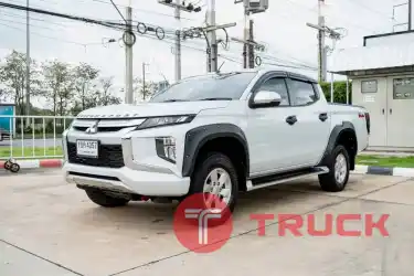 Mitsubishi Triton Plus 4ประตู ปี2020 เครื่อง2.4