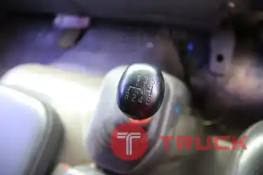 หกล้อตู้สิบบาน ISUZU FTR 240 แรงม้า ปี58