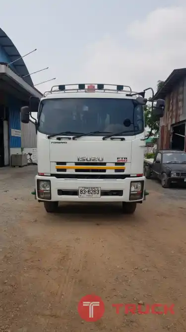 ขายรถบรรทุก6ล้อติดเครน5ตัน ISUZU 240 FTR